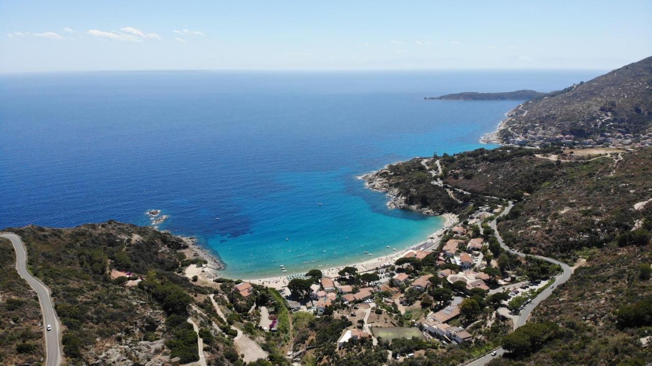 Route 25 - Cavoli - Vista Mare, Con Clima, Terrazza E Posto Auto Apartment Spiaggia di Cavoli Exterior photo