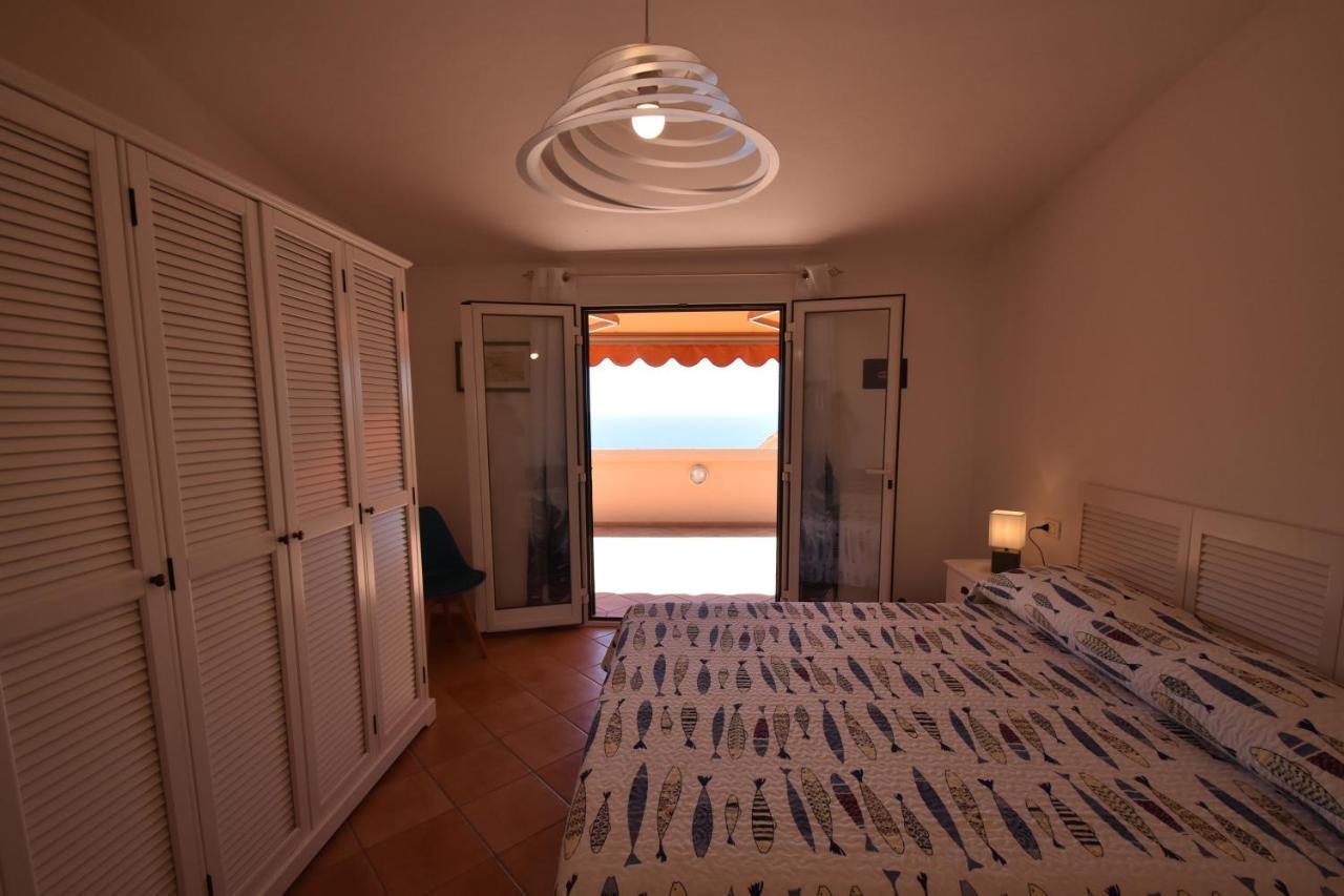 Route 25 - Cavoli - Vista Mare, Con Clima, Terrazza E Posto Auto Apartment Spiaggia di Cavoli Exterior photo